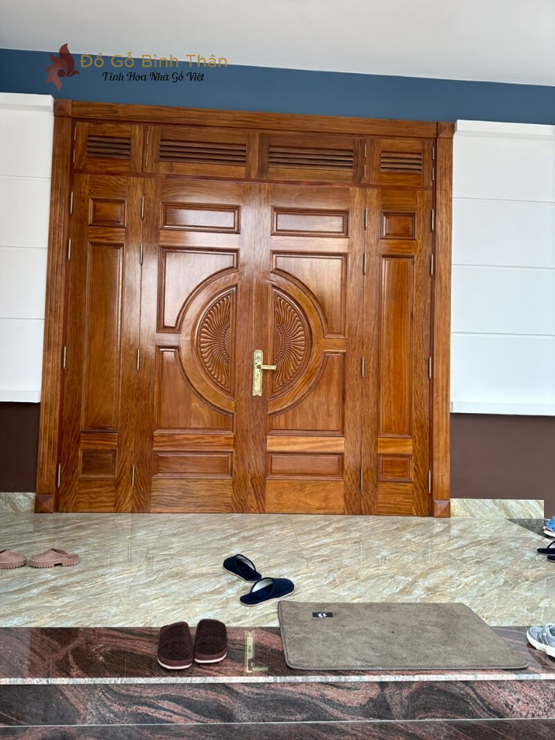 Cửa Gỗ Tự Nhiên 4 Cánh CG4C-03