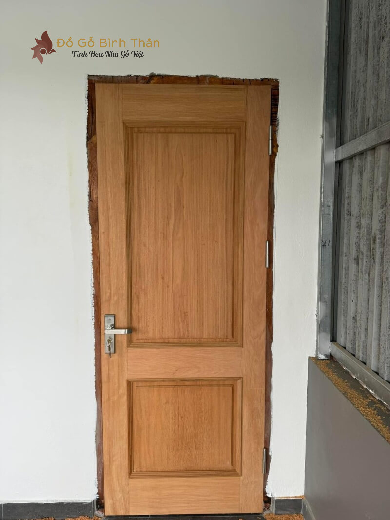 Cửa Gỗ Tự Nhiên Thông Phòng CGTP-11