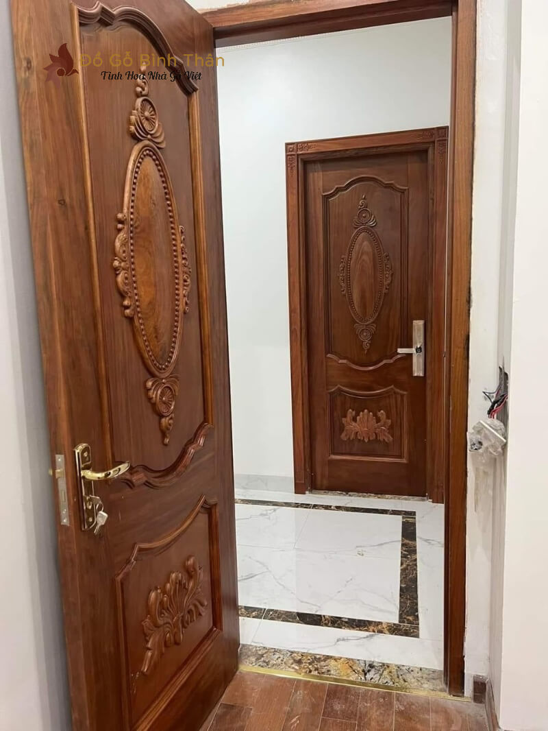 Cửa Gỗ Tự Nhiên Thông Phòng CGTP-06